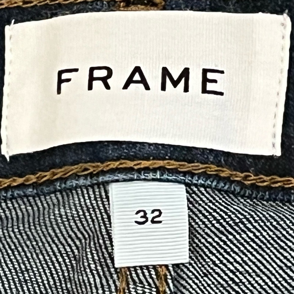 FRAME LE CUTOFF DISTRESSED DENIM SHORTS IN AZURE NWT WOMEN'S SIZE‎ 32 - Picture 9 of 16